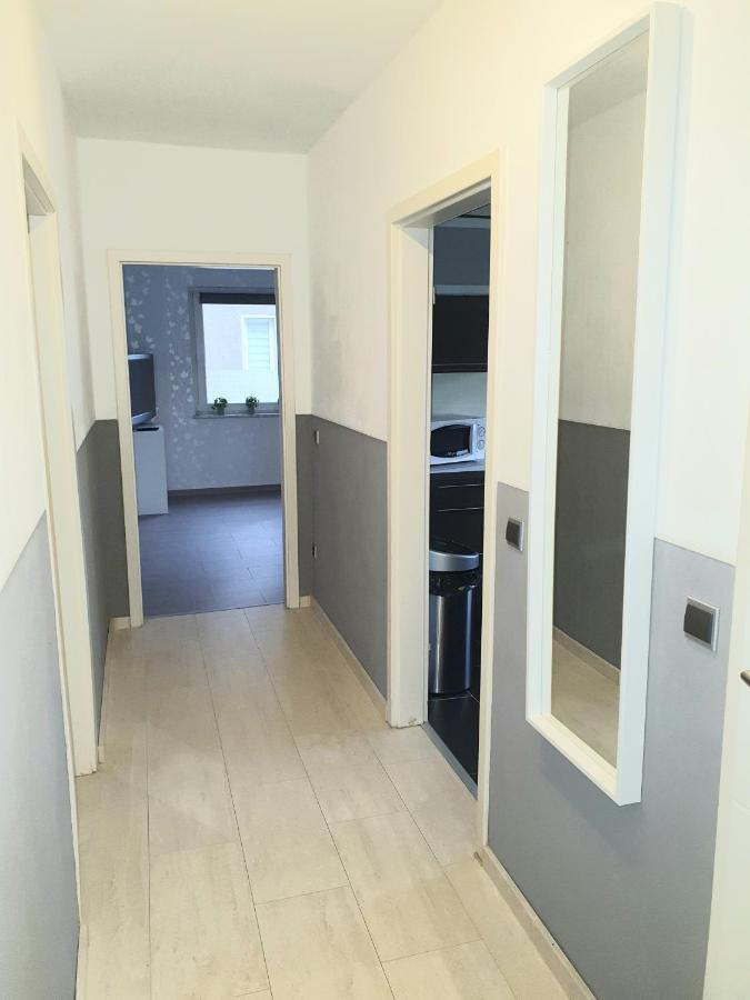 Pottmensch Oberhausen 3 Schlafzimmer Exterior foto